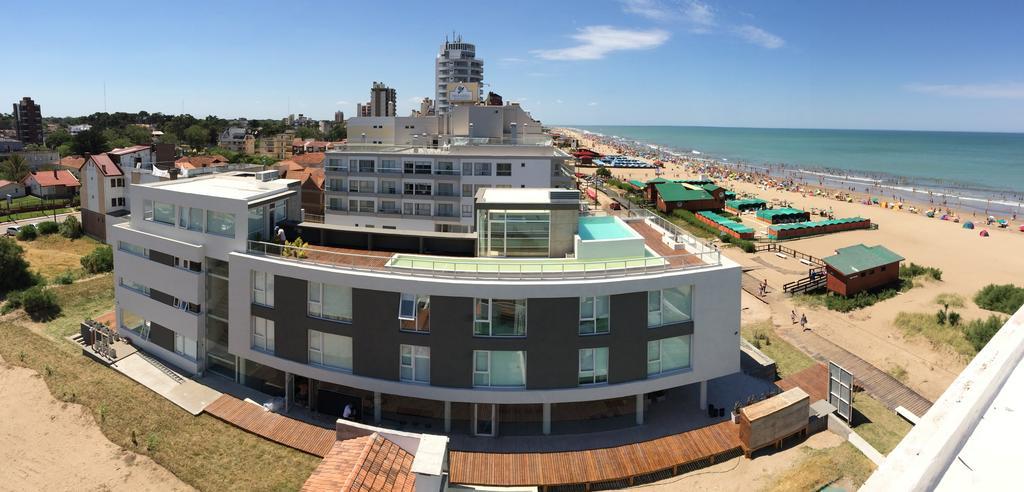 Eighteen Apartments Villa Gesell Buitenkant foto